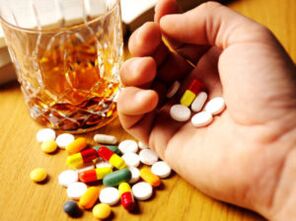 antibiotics and the effects of combination alcohol